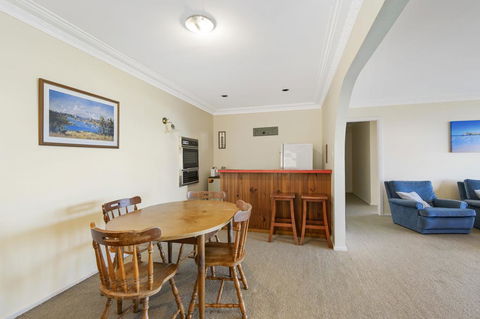 La Mer, 19 Dulconghi Street - Grafton Accommodation 2