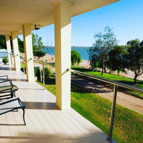 Lake Boga Waterfront Holiday House - Grafton Accommodation 3