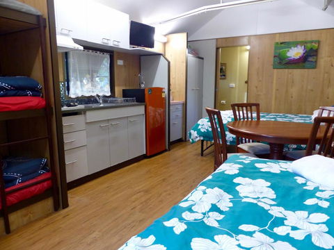Lake Eacham Tourist Park & Cabins - Grafton Accommodation 0