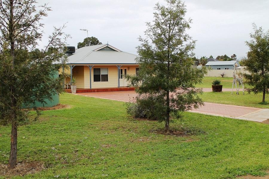 Sea Lake ACT Grafton Accommodation