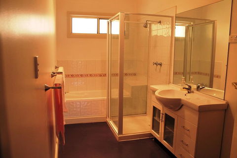 Lake Tyrrell Accommodation - Grafton Accommodation 1