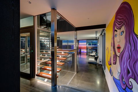 Luxe Haus - Grafton Accommodation 1