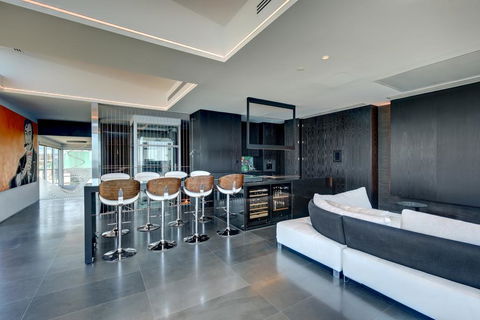 Luxe Haus - Grafton Accommodation 0