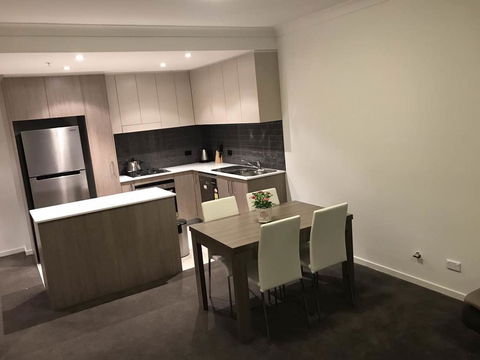 Luxury Apt With 2BR Plus 2Bath - Grafton Accommodation 2
