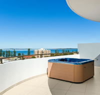 Luxury Ocean Penthouse - Grafton Accommodation