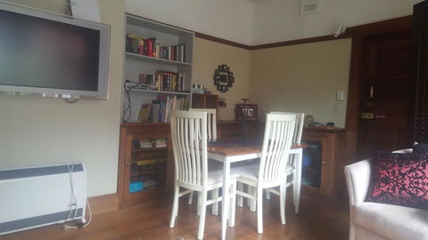 Lynton Lane - Grafton Accommodation 1