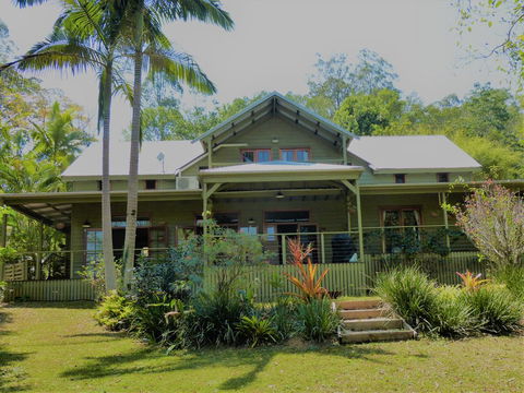 Magnolia Cottage - Grafton Accommodation 0