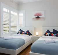 Malvern East  Urban Forest walk to Chadstone Shopping Center close to Monash Univercity - Grafton Accommodation