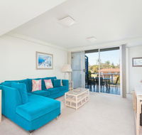 Marine Drive Cirrus Unit 6 44