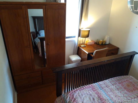 Maurizio House - Grafton Accommodation 1