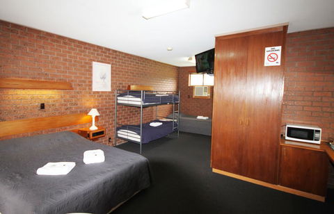 Melaleuca Lodge Beaconsfield - Grafton Accommodation 3
