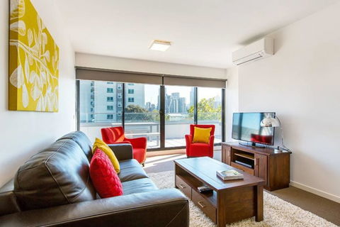 Melbourne City Views - Grafton Accommodation 1