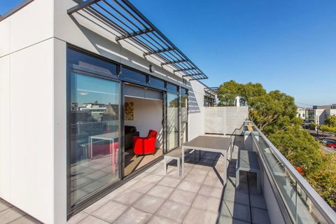 Melbourne City Views - Grafton Accommodation 0