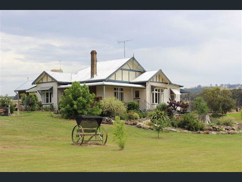 Merton Manor - Grafton Accommodation 0