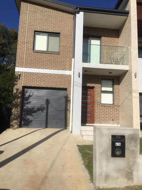 Minto Lodge - Grafton Accommodation 1
