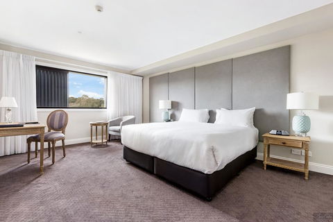 Miramare Gardens Boutique Accommodation - Grafton Accommodation 0