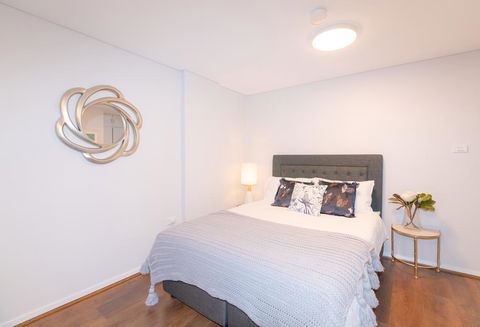 MLB48-Sydney Harbour Stunning View Studio With Free Parking - Grafton Accommodation 2
