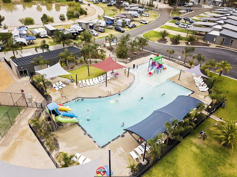 Moama Waters - Grafton Accommodation 2