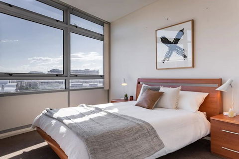 Modern Harbourside Apartment With A View - Grafton Accommodation 2
