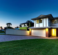 Modern Home away from Home - Grafton Accommodation