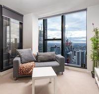 modern one bed room with balcony - Grafton Accommodation