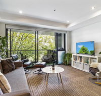 Modern spacious apartment in an amazing location - Grafton Accommodation