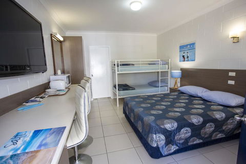 Moffat Beach Motel Caloundra - Grafton Accommodation 0