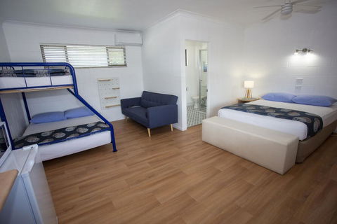 Moffat Beach Motel Caloundra - Grafton Accommodation 2