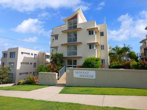 Moffat Breeze Unit 3 , 3 Moffat Street - Grafton Accommodation 1
