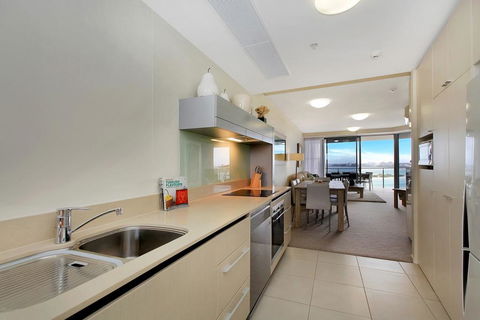 Monaco Unit 905, 12 Otranto St - Grafton Accommodation 3