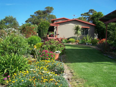 Monaro Cottage - Grafton Accommodation 0