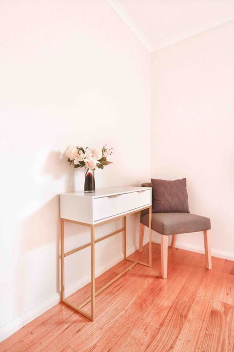Mont Albert 2 Bedrooms Morden House - Grafton Accommodation 3