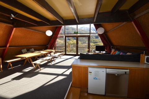 Moonbah Ski Lodge - Grafton Accommodation 0