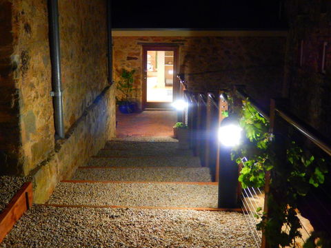 Morialta Barns - Grafton Accommodation 2