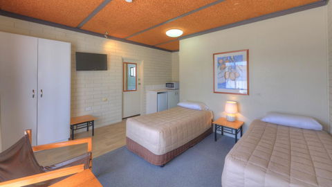 Motel Meneres - Grafton Accommodation 2