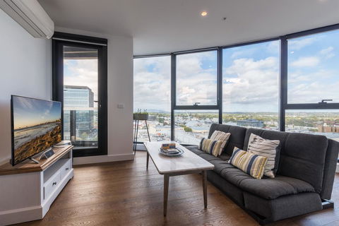 Mountain Park View Luxury 2 Bedroom Apt@Box Hill - Grafton Accommodation 0