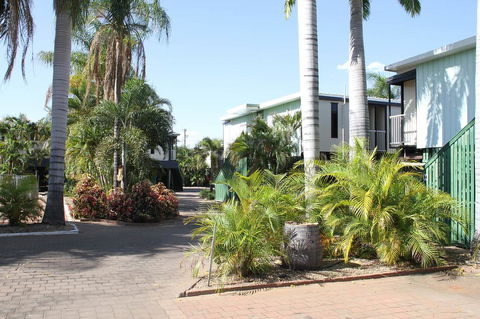 Mt Isa Irish Club Accommodation - Grafton Accommodation 2