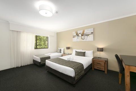 Mt Ommaney Hotel Apartments - Grafton Accommodation 2
