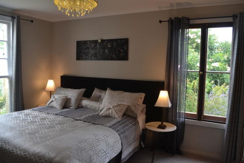 Mulberry Cottage Unique B&B Accommodation - Grafton Accommodation 1