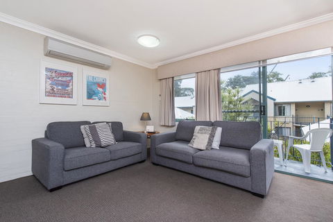 Subiaco Village 20 - Grafton Accommodation 5