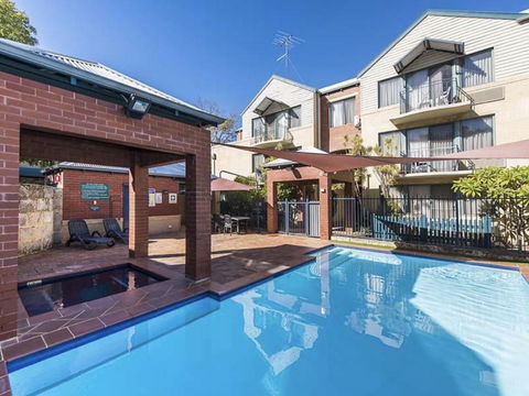 Subiaco Village 20 - Grafton Accommodation 17