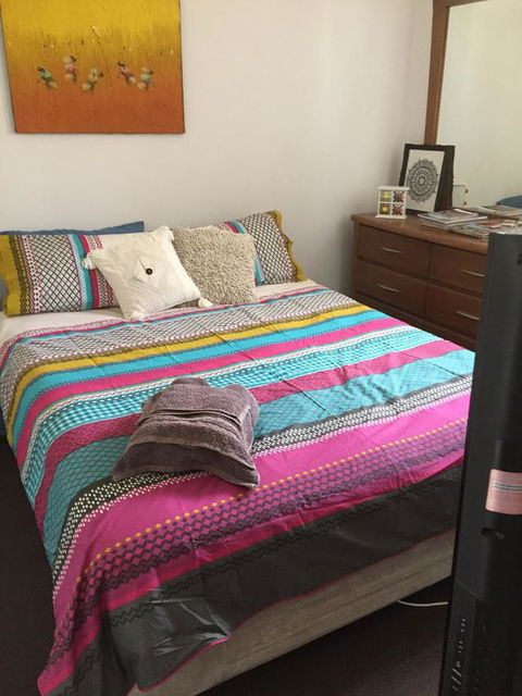 Lakeside Views - Grafton Accommodation 2
