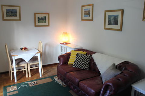 Jacaranda Hideaway Bed & Breakfast - Grafton Accommodation 6