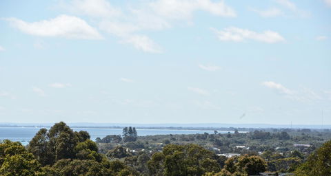 The Villa Dunsborough - Grafton Accommodation 1