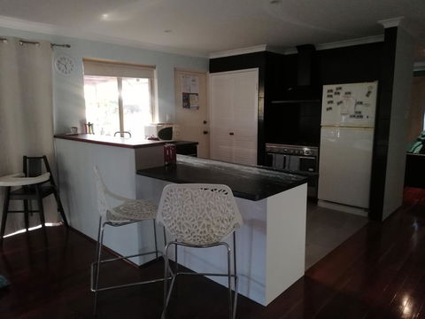 Beach Place @ Leeman - Grafton Accommodation 4