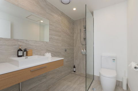 Sunset Place Apartments - Grafton Accommodation 4