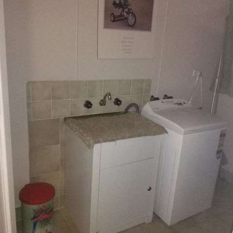 Don\'t Worry Be Happy - Grafton Accommodation 15