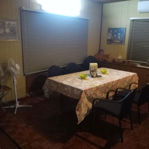 Don\'t Worry Be Happy - Grafton Accommodation 8