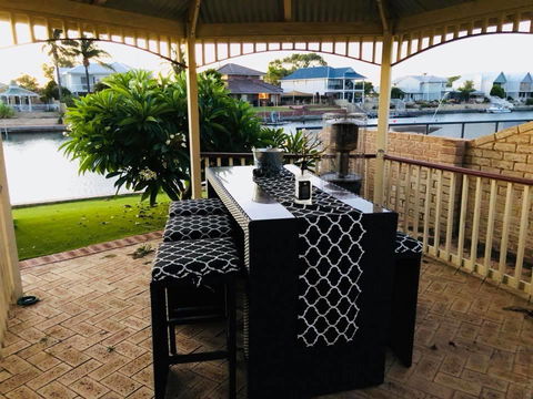 LA ANCHOR ON THE CANALS (MANDURAH) - Grafton Accommodation 9