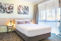 Book Wanneroo Accommodation Vacations Grafton Accommodation Grafton Accommodation